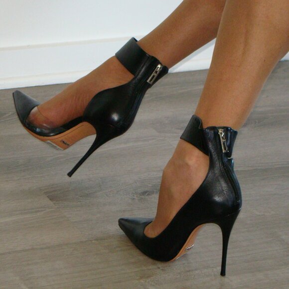 High Heels - Picture 5 of 7